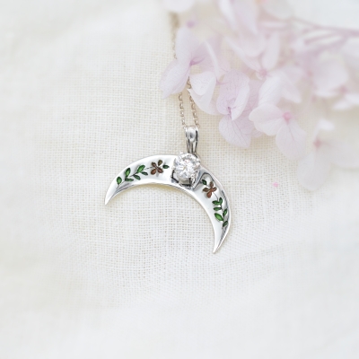 Kwiatowa Lunula z Moissanitem